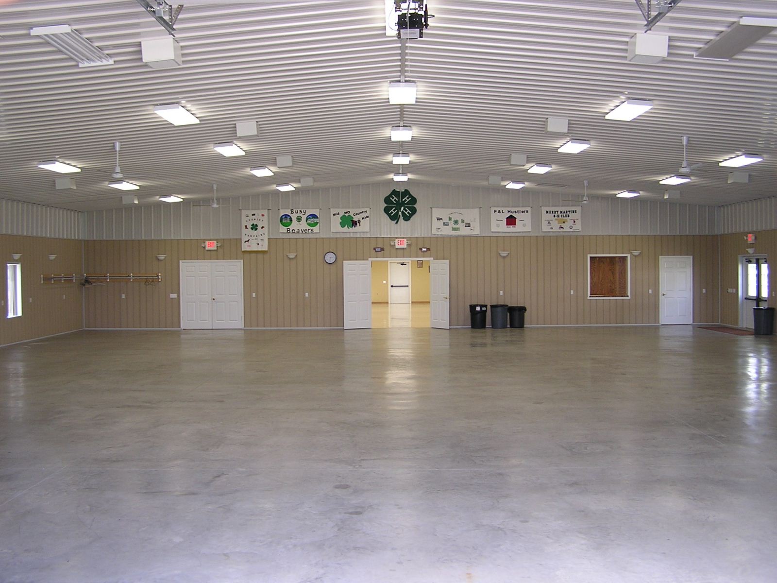 4h center hall